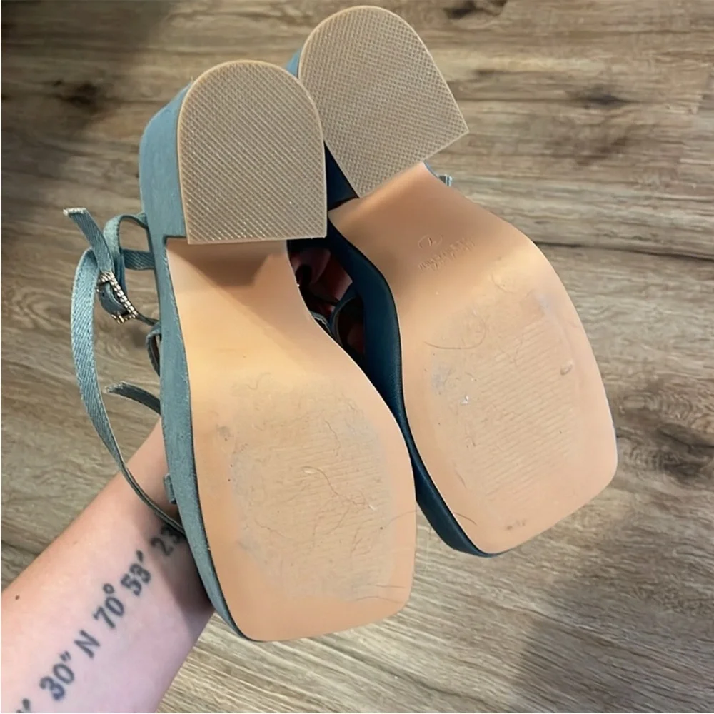 So Me Vintage Blue Denim Rhinestone Ankle Strappy Platform Heels